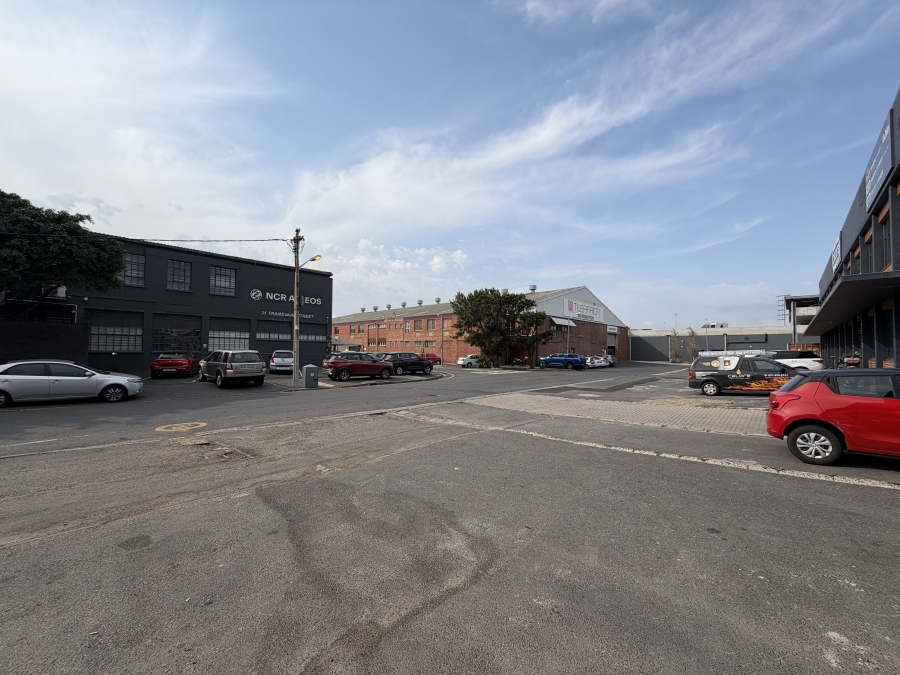 To Let Commercial Property for Rent in Paarden Eiland Western Cape